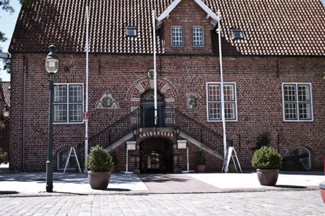 Gaestehaus Zur Linde Otterndorf Esterno foto