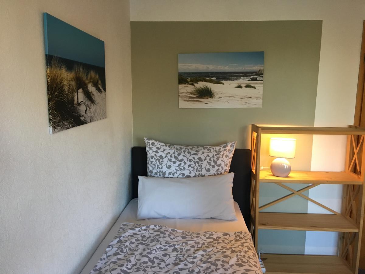 Gaestehaus Zur Linde Otterndorf Esterno foto