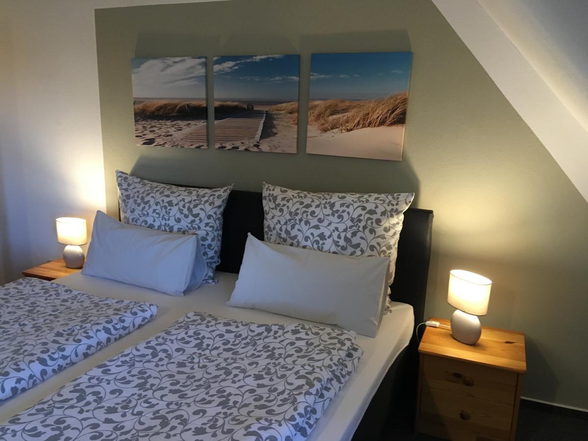 Gaestehaus Zur Linde Otterndorf Esterno foto