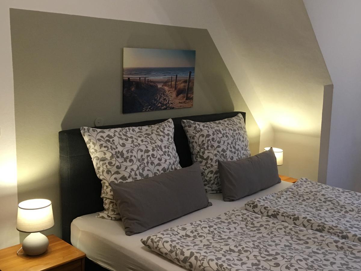 Gaestehaus Zur Linde Otterndorf Esterno foto